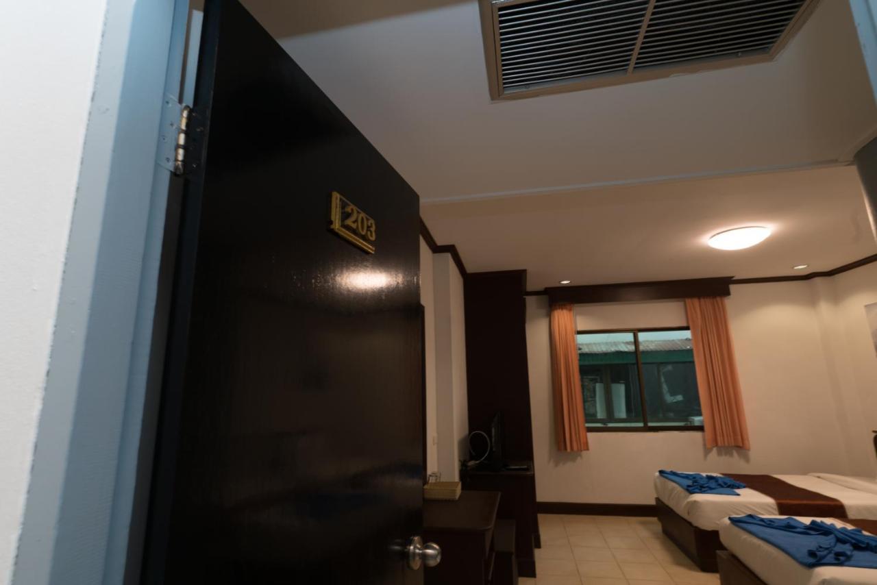 Knock Knock Beach Boutique Patong Экстерьер фото
